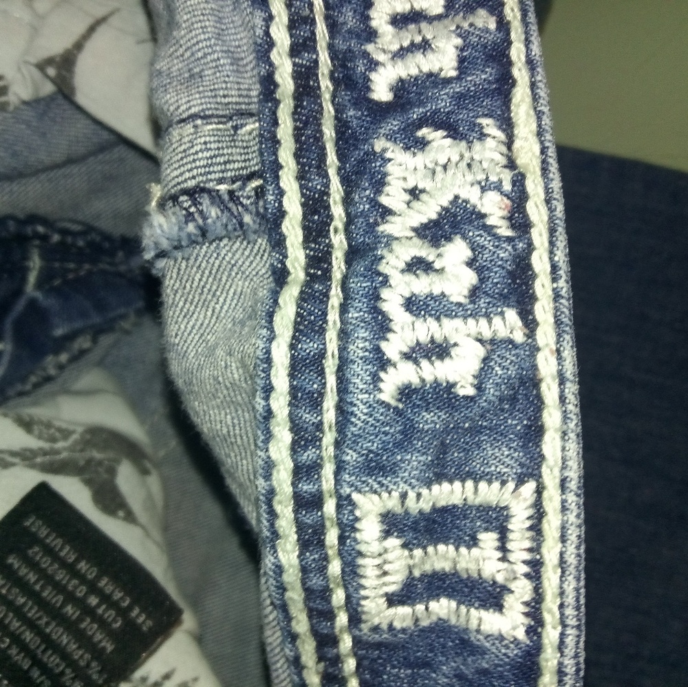 Bui Yah Kah 1 Angel Wing Bling Pocket Low Rise Jeans - Picture 6 of 6